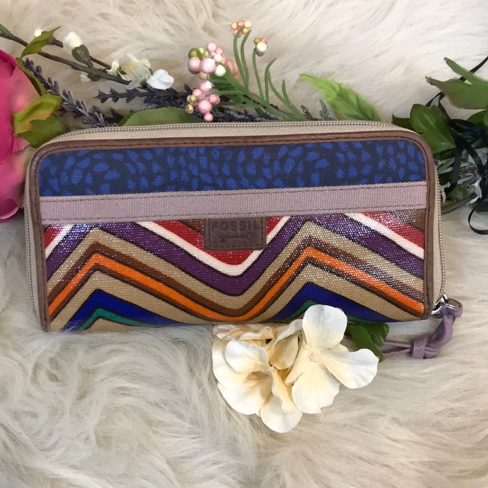 Fossil coated canvas wallet